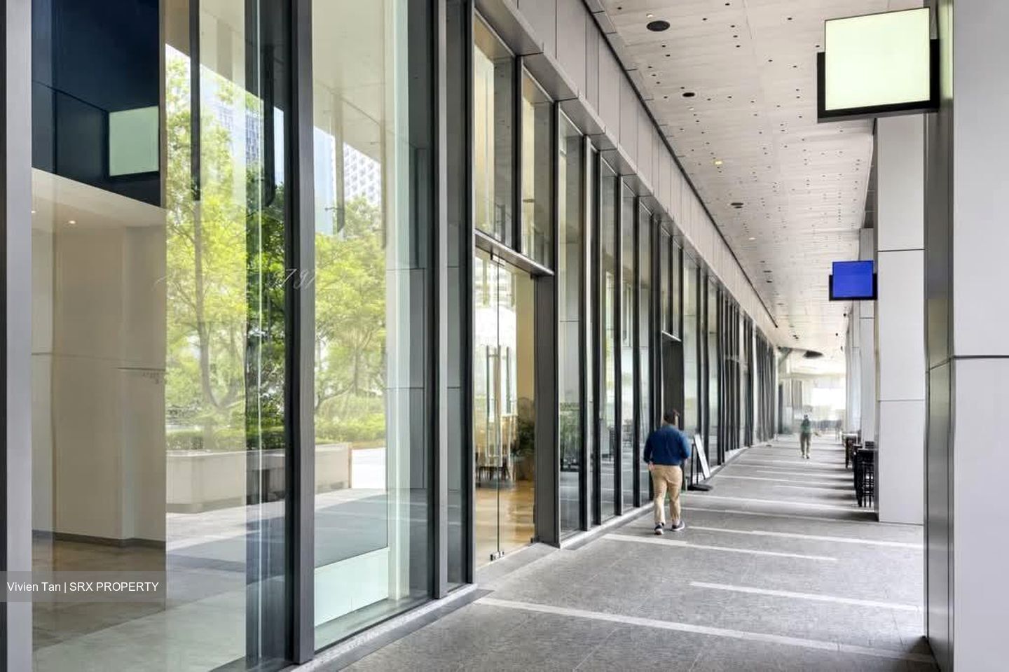 18 ROBINSON (D1), Retail #557741321